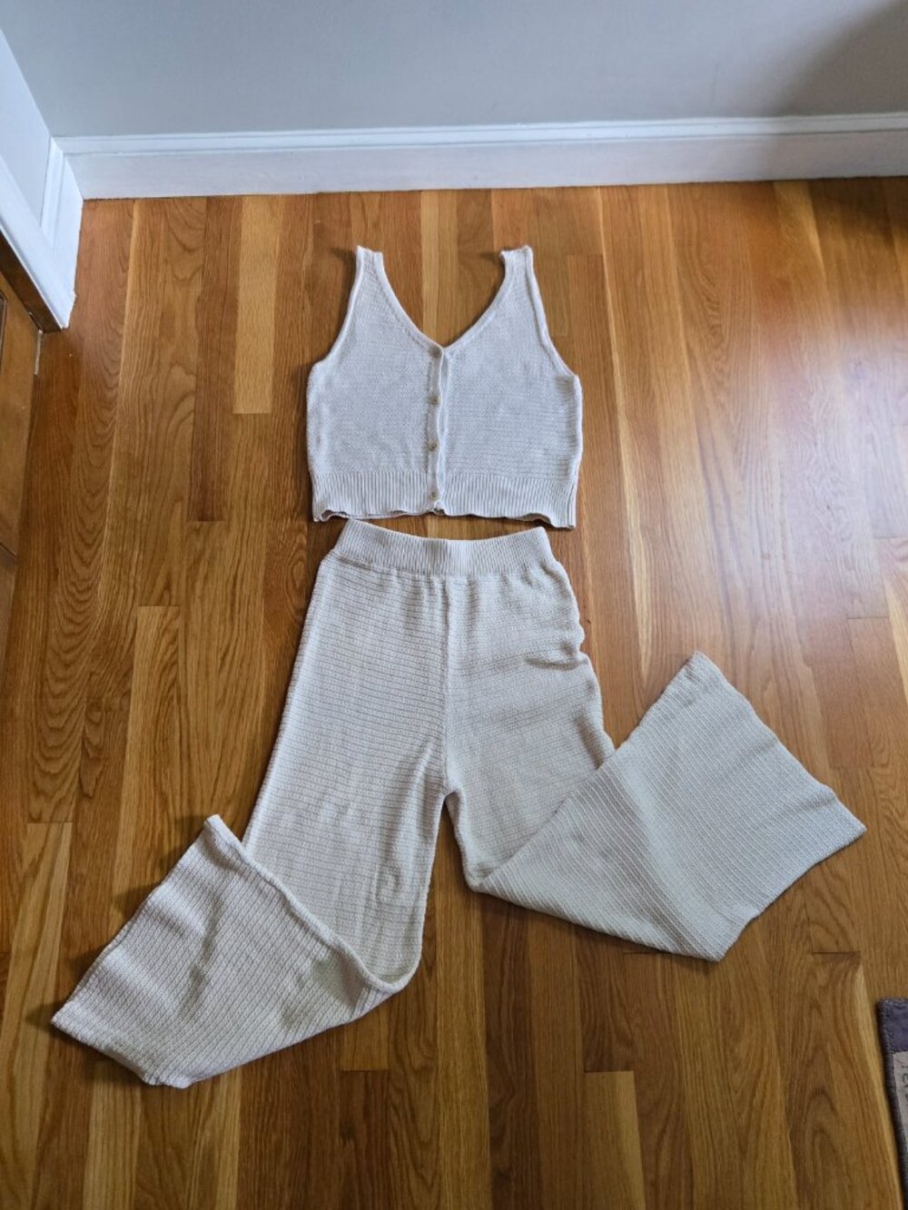Sincerely Jules Ivory Knit 2 Piece Sleeveless Top and Wide Leg Pants Size S